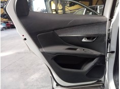 Recambio de guarnecido puerta trasera izquierda para peugeot 3008 gt line referencia OEM IAM   