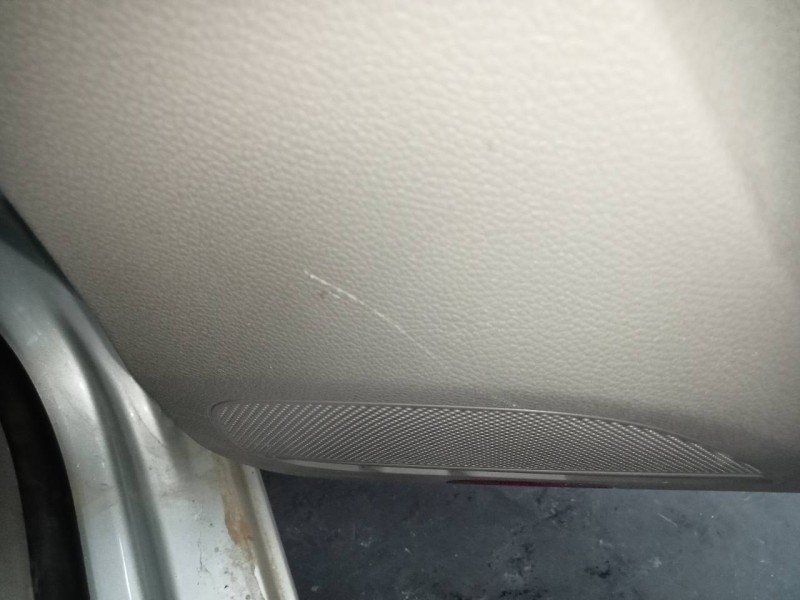 Recambio de guarnecido puerta trasera derecha para volkswagen golf vi (5k1) rabbit bluemotion referencia OEM IAM   