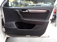 GUARNECIDO PUERTA DELANTERA DERECHA 