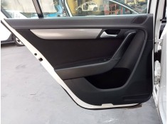 GUARNECIDO PUERTA TRASERA IZQUIERDA 