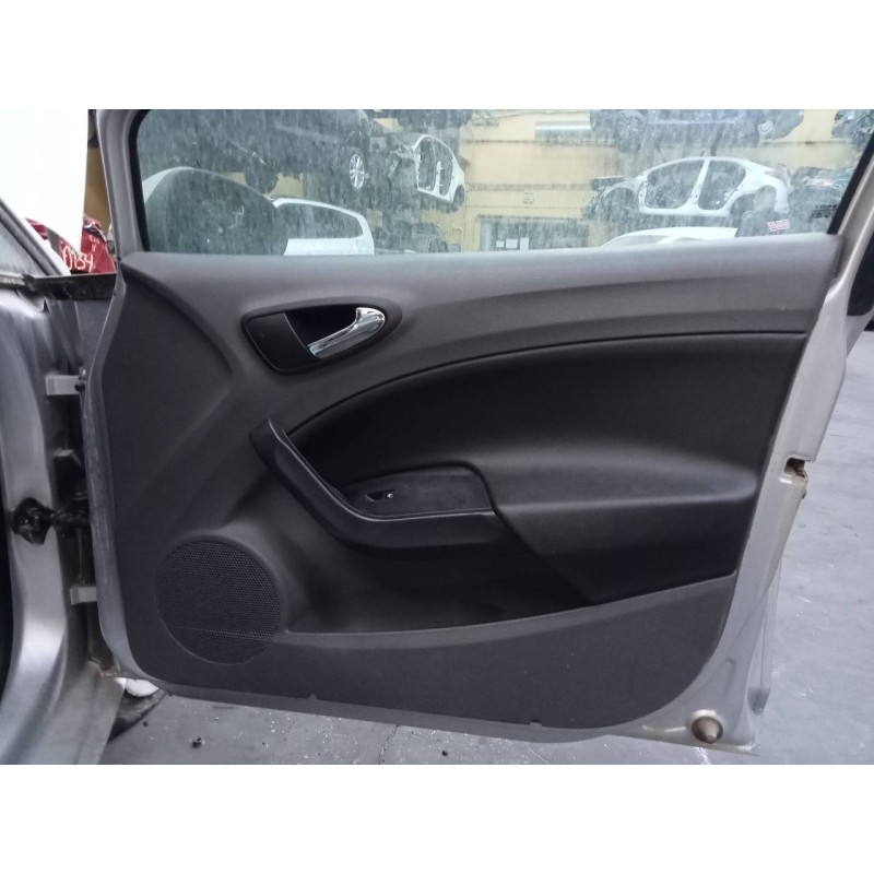 Recambio de guarnecido puerta delantera derecha para seat ibiza (6j5) reference referencia OEM IAM   