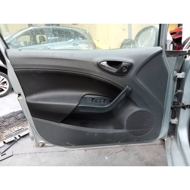 Recambio de guarnecido puerta delantera izquierda para seat ibiza (6j5) reference referencia OEM IAM   