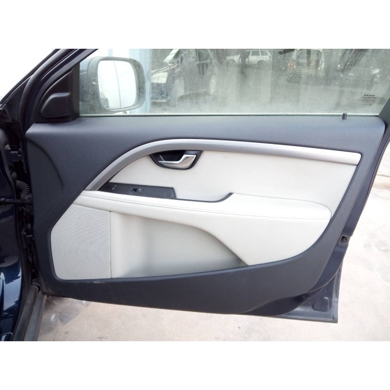 Recambio de guarnecido puerta delantera derecha para volvo xc70 kinetic 2wd referencia OEM IAM   