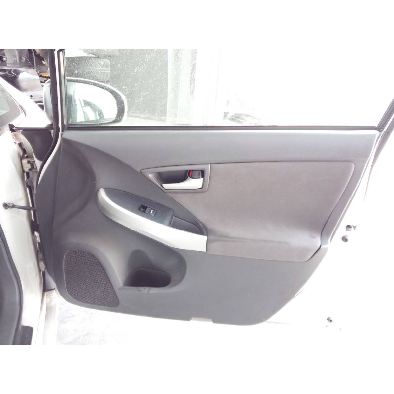 Recambio de guarnecido puerta delantera derecha para toyota prius (nhw30) advance referencia OEM IAM   