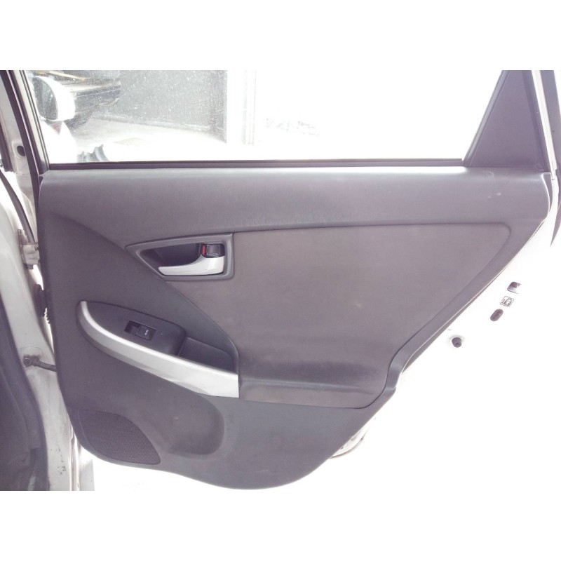 Recambio de guarnecido puerta trasera derecha para toyota prius (nhw30) advance referencia OEM IAM   