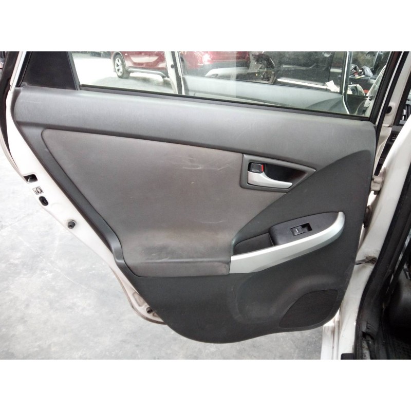 Recambio de guarnecido puerta trasera izquierda para toyota prius (nhw30) advance referencia OEM IAM   