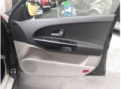 GUARNECIDO PUERTA DELANTERA DERECHA 