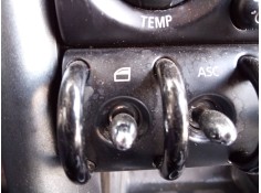 MANDO ELEVALUNAS DELANTERO IZQUIERDO 