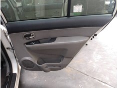 GUARNECIDO PUERTA TRASERA DERECHA 