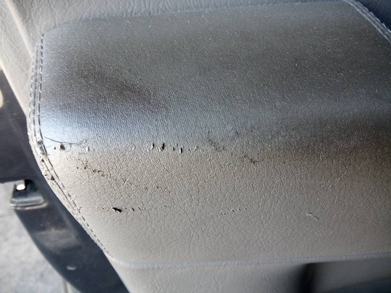 Recambio de guarnecido puerta delantera izquierda para hyundai tucson (jm) 2.0 crdi comfort (4wd) referencia OEM IAM   