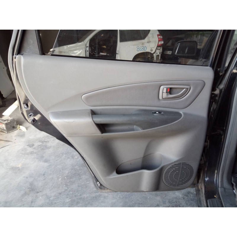Recambio de guarnecido puerta trasera izquierda para hyundai tucson (jm) 2.0 crdi comfort (4wd) referencia OEM IAM   