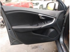 GUARNECIDO PUERTA DELANTERA IZQUIERDA 