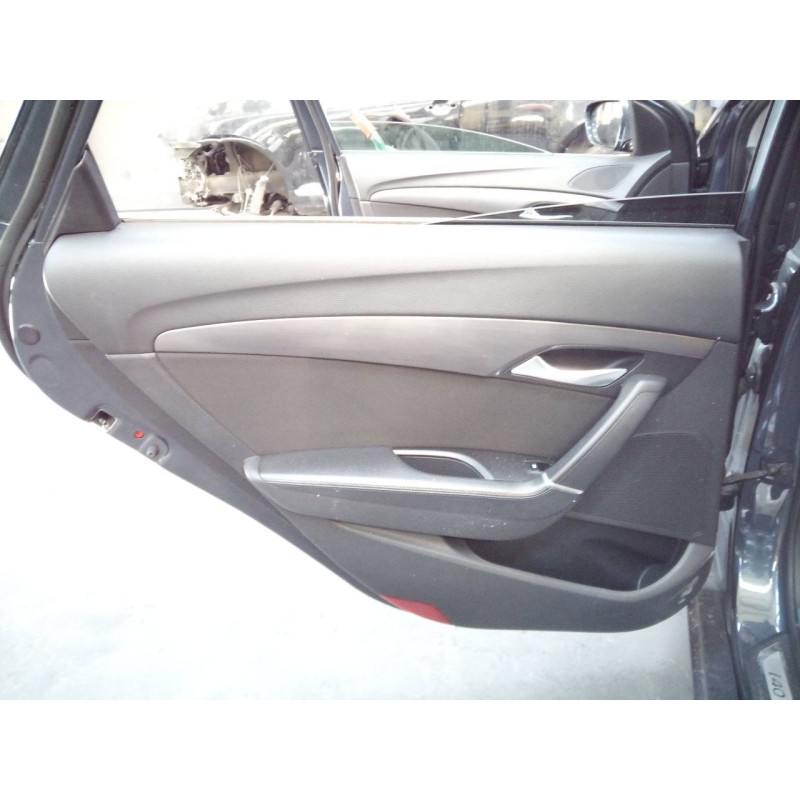 Recambio de guarnecido puerta trasera izquierda para hyundai i40 style referencia OEM IAM   
