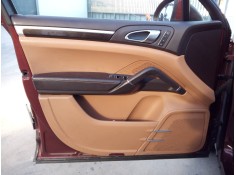 GUARNECIDO PUERTA DELANTERA IZQUIERDA 