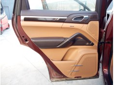 GUARNECIDO PUERTA TRASERA IZQUIERDA 