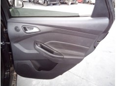 GUARNECIDO PUERTA TRASERA IZQUIERDA 