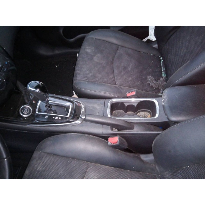 Recambio de consola central para nissan pulsar (c13) acenta referencia OEM IAM   