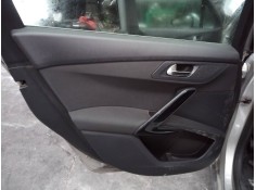 GUARNECIDO PUERTA TRASERA IZQUIERDA 