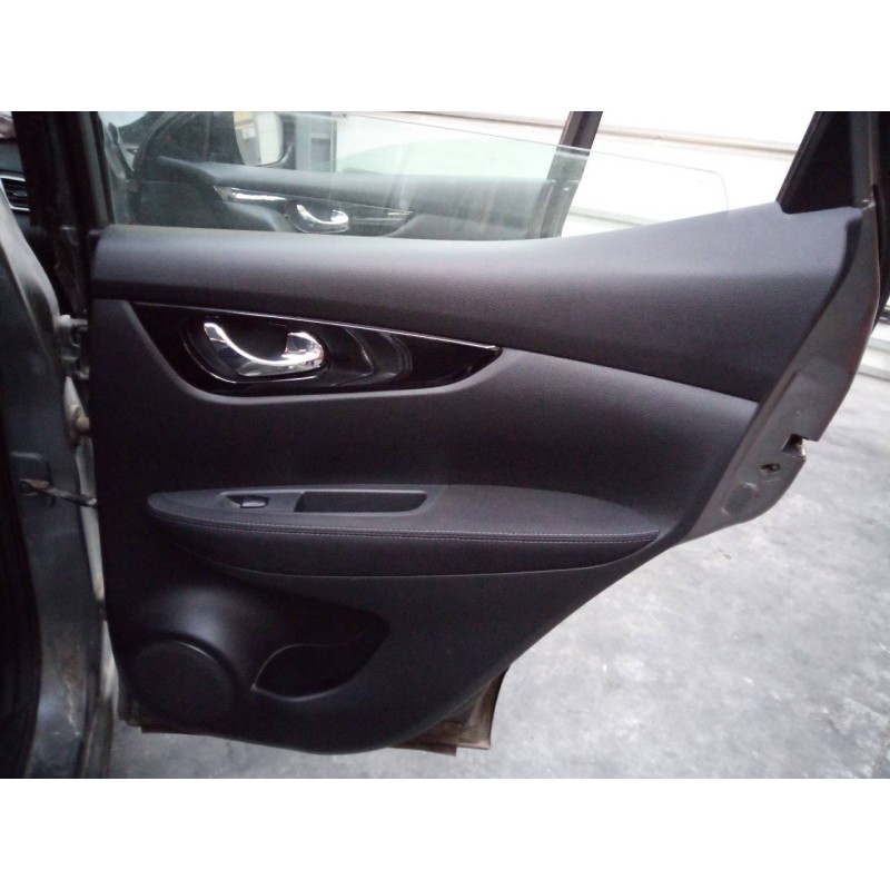 Recambio de guarnecido puerta trasera derecha para nissan qashqai (j11) acenta referencia OEM IAM   