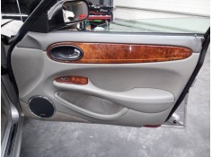 Recambio de guarnecido puerta delantera derecha para jaguar daimler referencia OEM IAM   