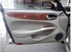GUARNECIDO PUERTA DELANTERA IZQUIERDA 