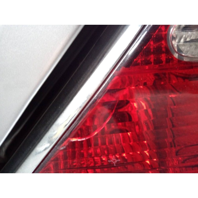 Recambio de piloto trasero derecho para jaguar daimler referencia OEM IAM   