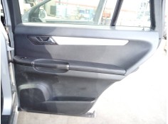 GUARNECIDO PUERTA TRASERA DERECHA 