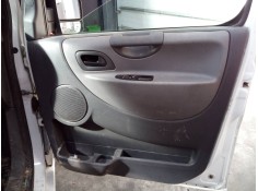 GUARNECIDO PUERTA DELANTERA DERECHA 
