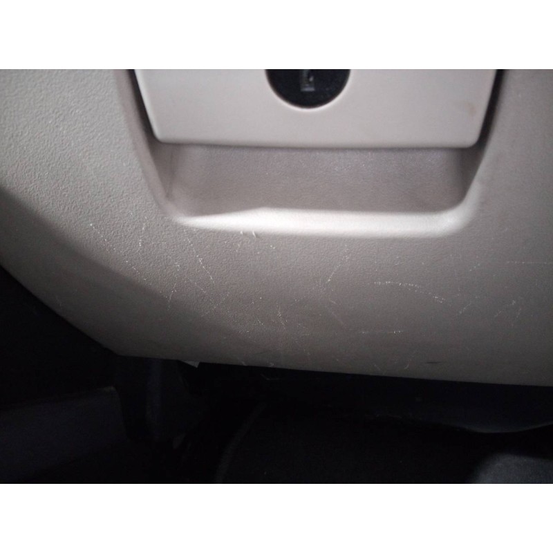 Recambio de guantera para mitsubishi outlander (cw0) challenge 4wd referencia OEM IAM   