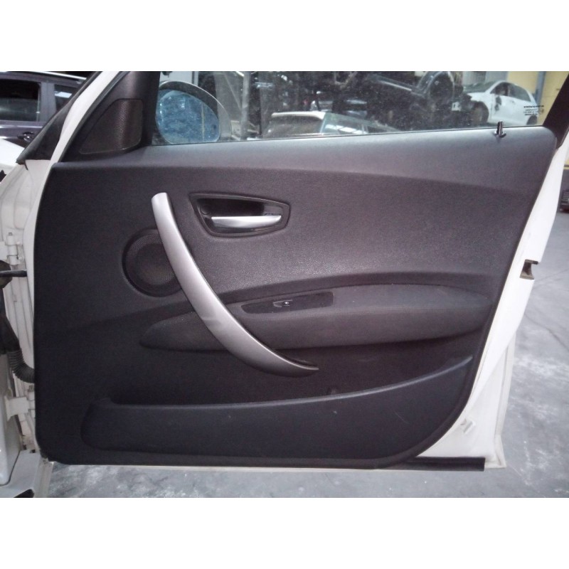 Recambio de guarnecido puerta delantera derecha para bmw serie 1 berlina (e81/e87) 120d referencia OEM IAM   