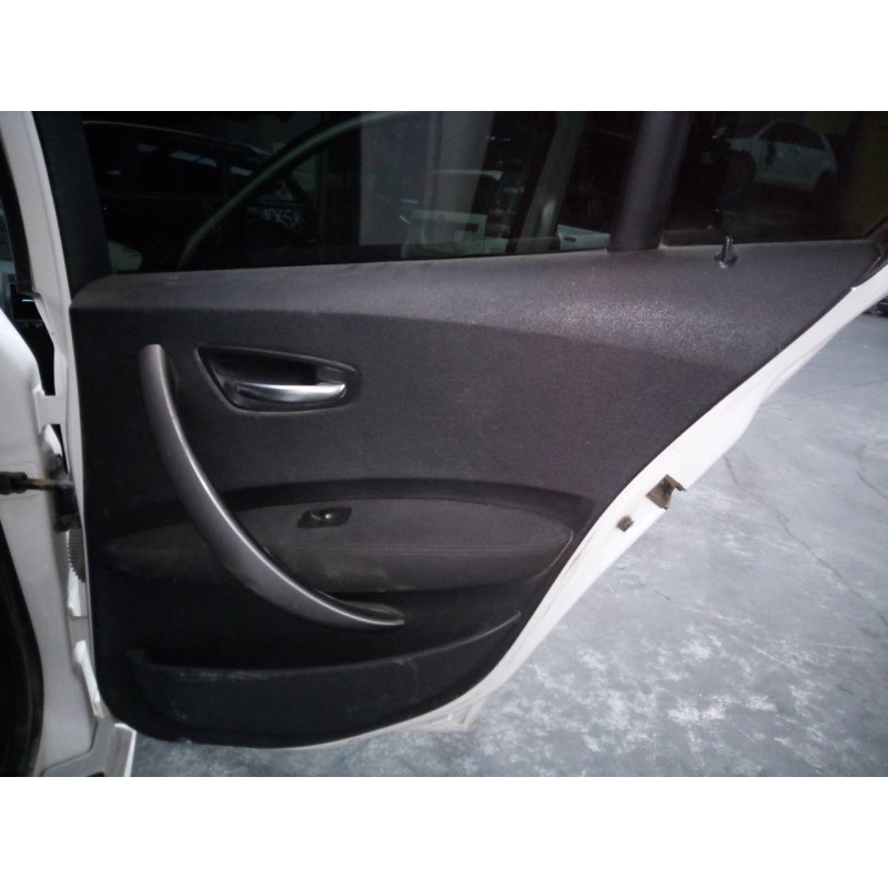 Recambio de guarnecido puerta trasera derecha para bmw serie 1 berlina (e81/e87) 120d referencia OEM IAM   