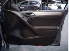 GUARNECIDO PUERTA DELANTERA DERECHA 