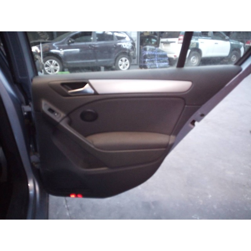 Recambio de guarnecido puerta trasera derecha para volkswagen golf vi (5k1) advance bluemotion referencia OEM IAM   