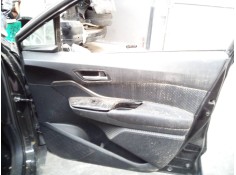 GUARNECIDO PUERTA DELANTERA DERECHA 