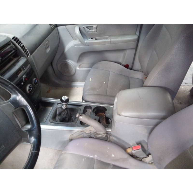 Recambio de consola central para kia sorento 2.5 crdi ex referencia OEM IAM   
