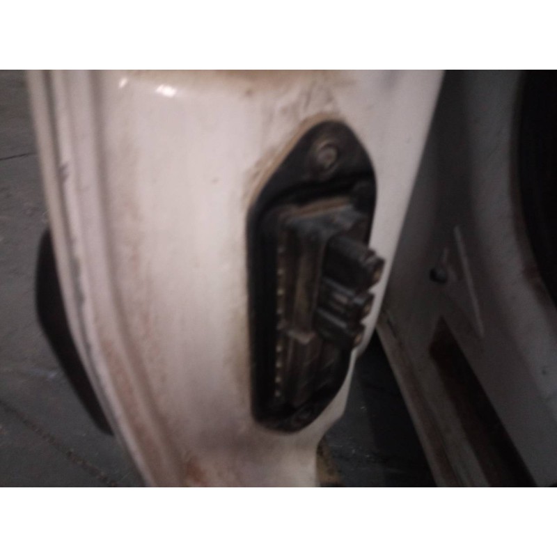 Recambio de cerradura puerta trasera derecha para fiat doblo ii cargo (263) furgón base referencia OEM IAM   