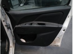 GUARNECIDO PUERTA DELANTERA DERECHA 