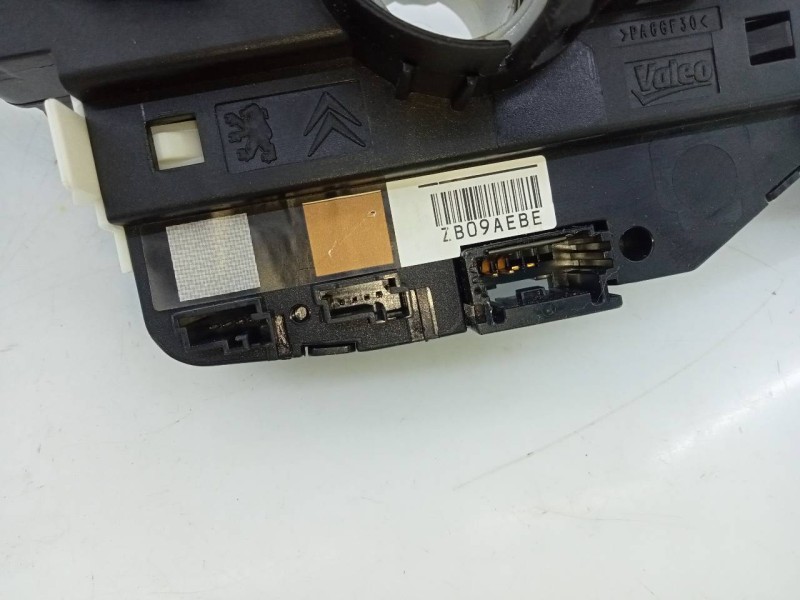 Recambio de anillo airbag para peugeot 208 referencia OEM IAM 98081769ZD  