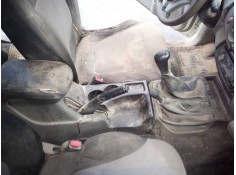 Recambio de consola central para mitsubishi l 200 (ka0/kb0) inform club cab 4wd referencia OEM IAM   