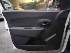 GUARNECIDO PUERTA DELANTERA IZQUIERDA 