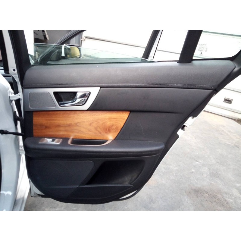 Recambio de guarnecido puerta trasera derecha para jaguar xf 2.2 diesel luxury referencia OEM IAM   