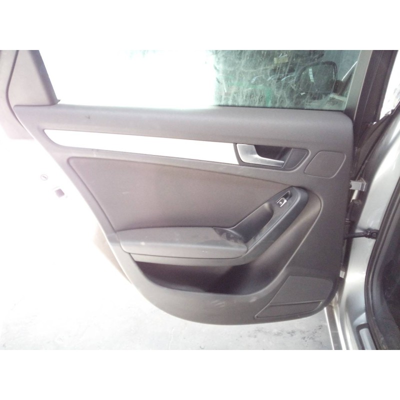 Recambio de guarnecido puerta trasera izquierda para audi a4 ber. (b8) básico referencia OEM IAM   