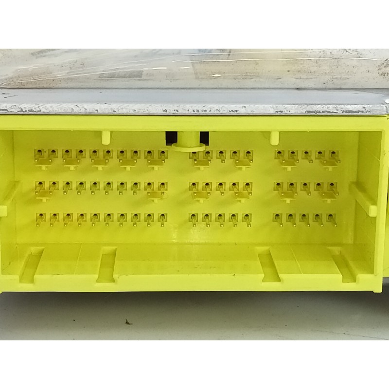 Recambio de centralita airbag para toyota land cruiser (j15) basis referencia OEM IAM 8917060491  E3-B2-17-1