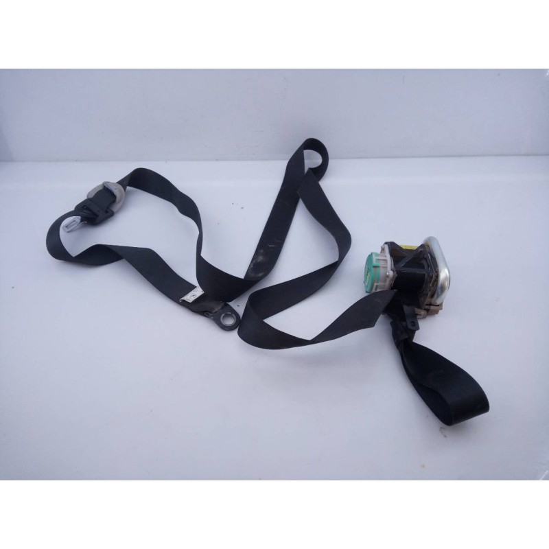 Recambio de cinturon seguridad delantero derecho para toyota land cruiser (j15) basis referencia OEM IAM CD0015H  E2-B4-49-1