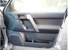 GUARNECIDO PUERTA DELANTERA DERECHA 