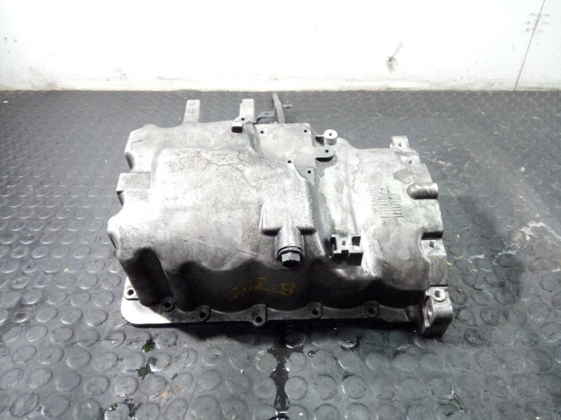 Recambio de carter aceite para hyundai i20 city s referencia OEM IAM 1130722  