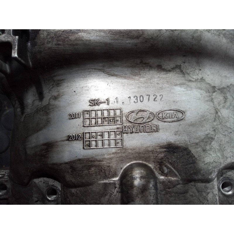 Recambio de carter aceite para hyundai i20 city s referencia OEM IAM 1130722  