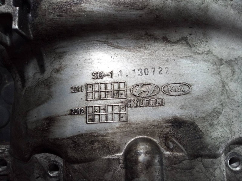 Recambio de carter aceite para hyundai i20 city s referencia OEM IAM 1130722  