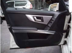 GUARNECIDO PUERTA DELANTERA IZQUIERDA 