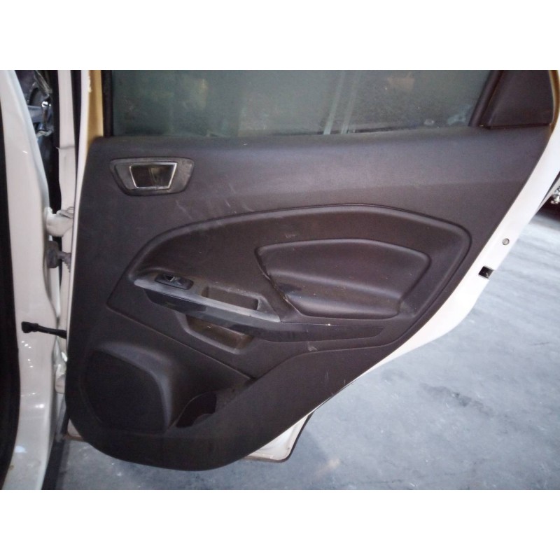 Recambio de guarnecido puerta trasera derecha para ford ecosport titanium s referencia OEM IAM   